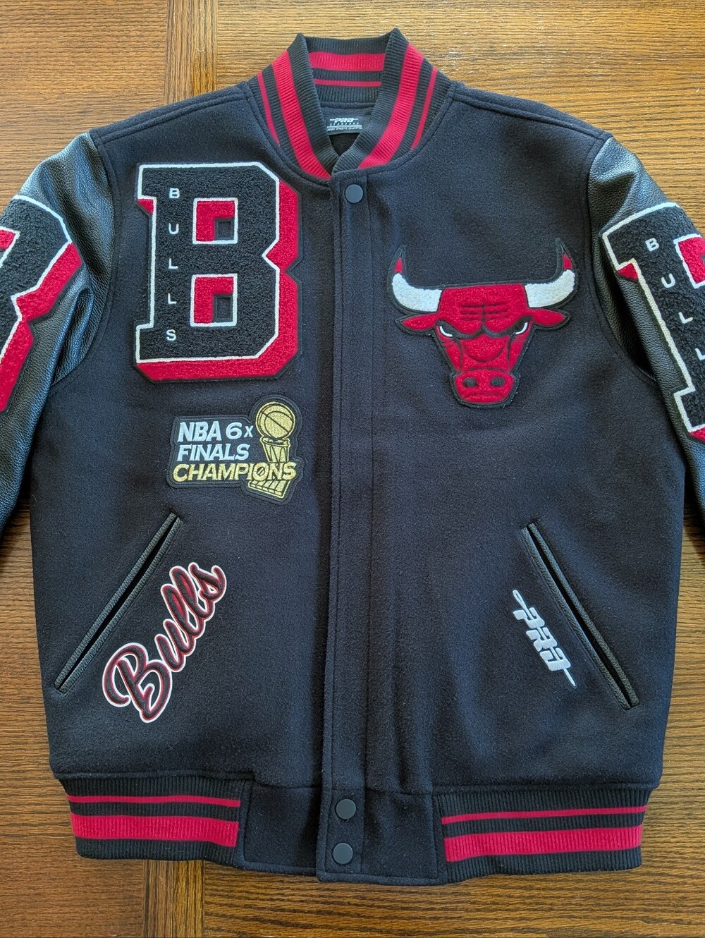 Pro Standard Men's NBA Chicago Bulls Mashup Rib Wool Varsity Jacket Size Medium